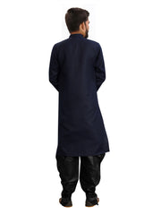 Beautiful look Men's all-weather kurta and payjama