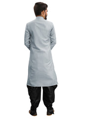 Beautiful look Men's all-weather kurta and payjama