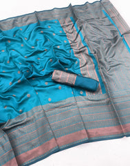 Women Banarasi Silk Saree with Woven Motifs