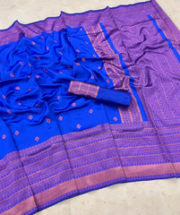 Women Banarasi Silk Saree with Woven Motifs