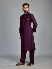 Beautiful look Men's all-weather kurta and payjama