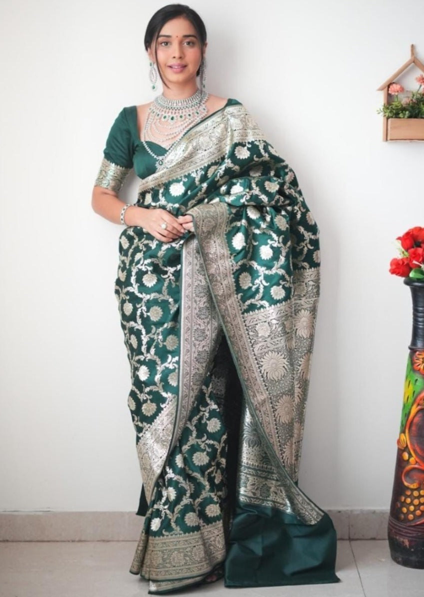 1- Min Ready to wear Banarasi silk Saree With Jaquard border.